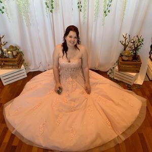 Meet your Posher, Cassi